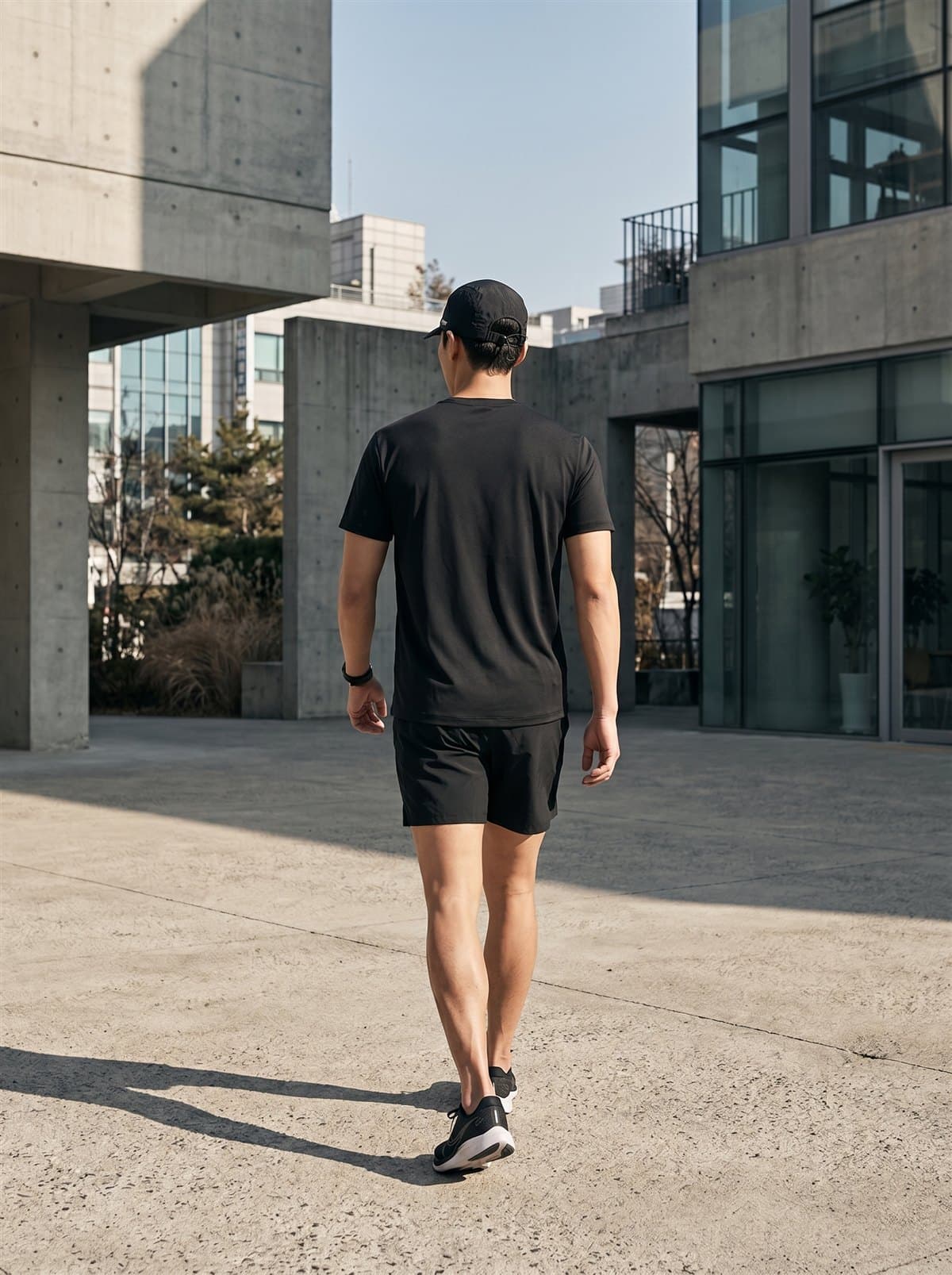 Flow Tee MAN FITTING back